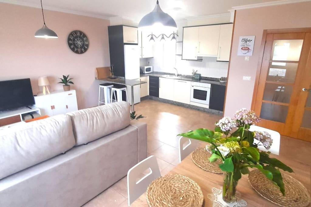 Apartamento Vistas Al Mar Foz Luaran gambar