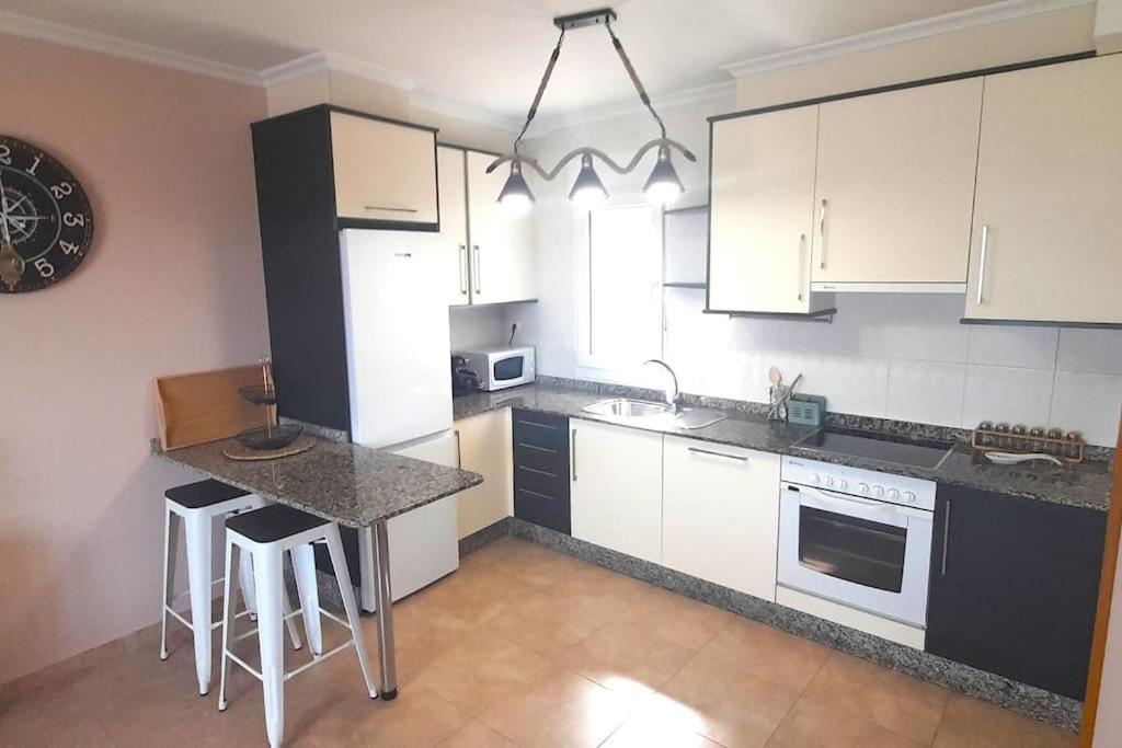 Apartamento Vistas Al Mar Foz Luaran gambar